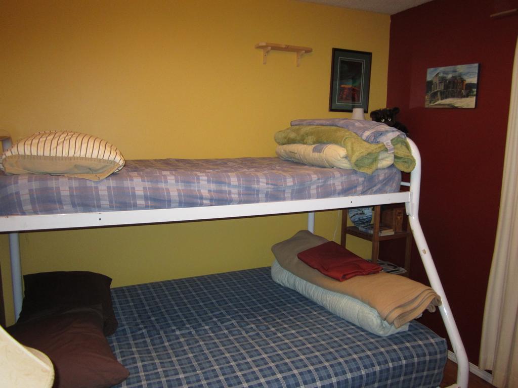 Beez Kneez Bakpakers Vandrerhjem Whitehorse Rom bilde